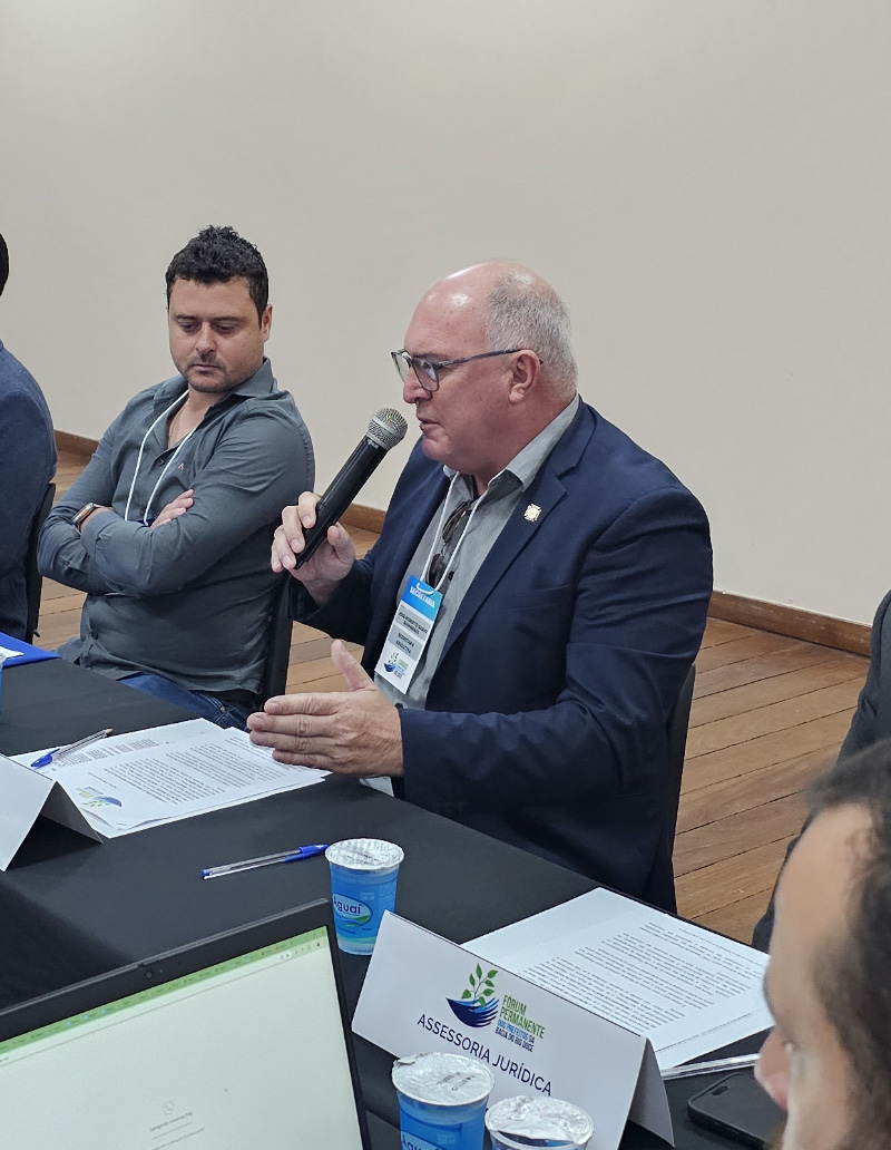 Beto Guimarães em reunião de articulação regional